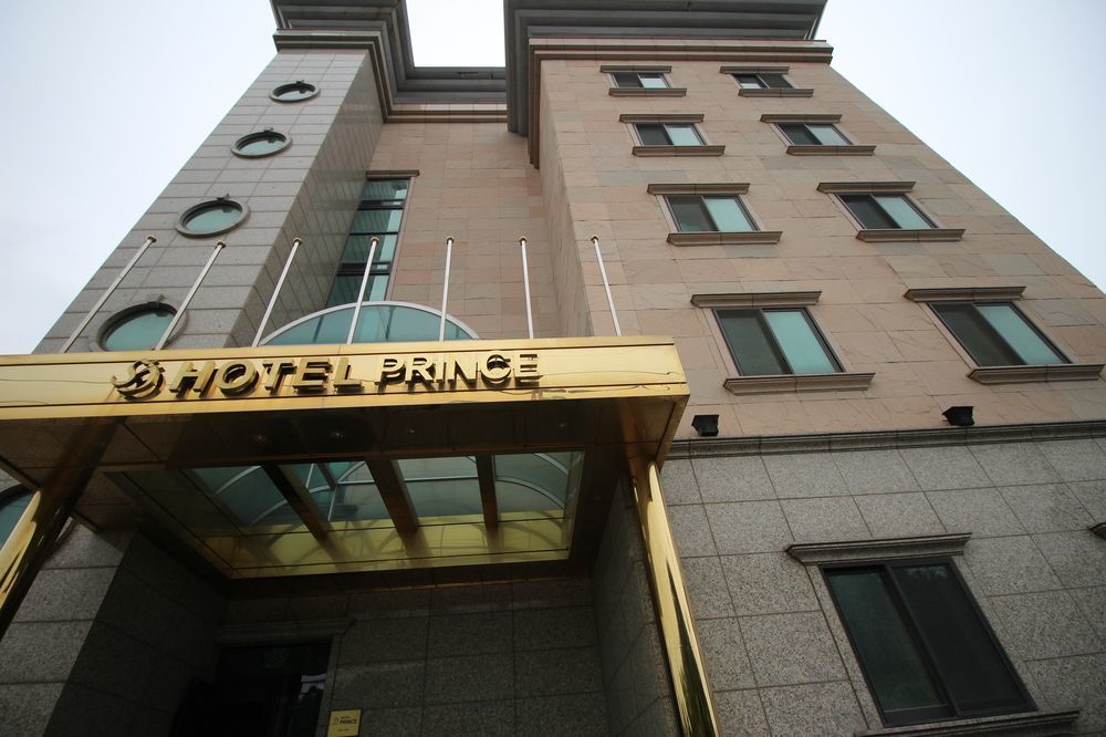 Incheon Prince Hotel Экстерьер фото
