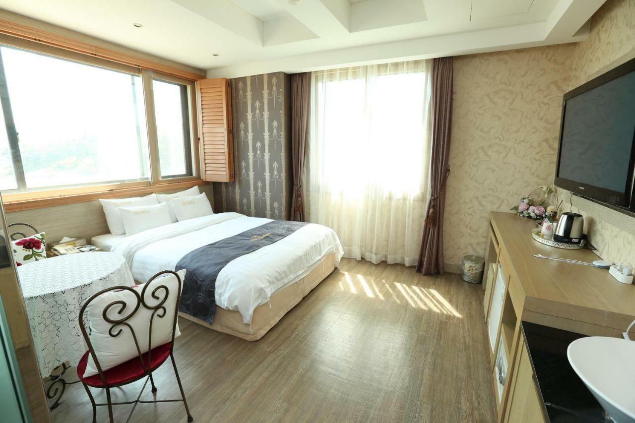 Incheon Prince Hotel Экстерьер фото