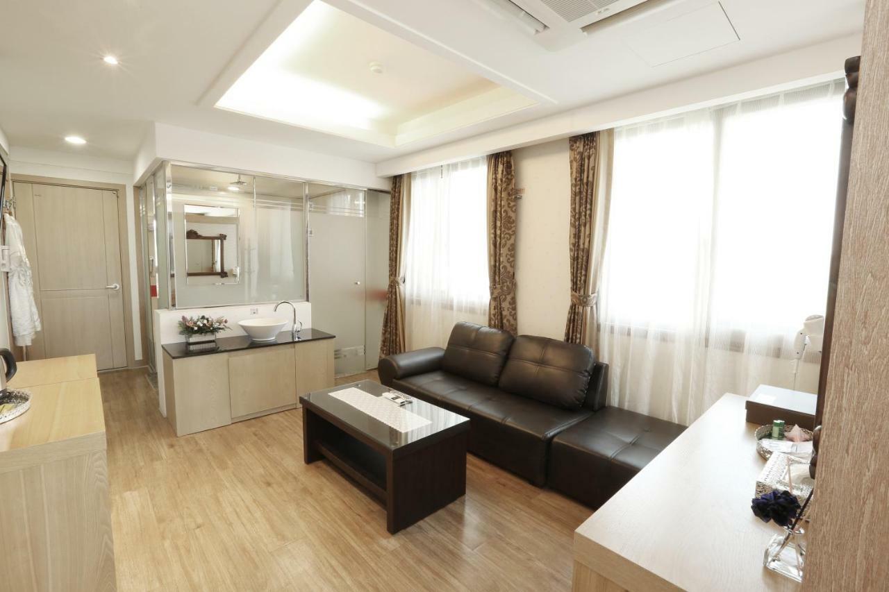 Incheon Prince Hotel Экстерьер фото